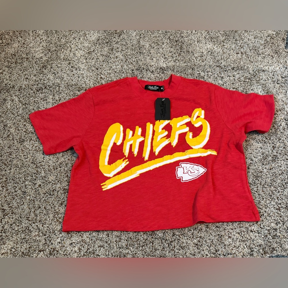 NWT Junk Food Women’s Kansas City Chiefs Red Thrill Crop Tee - Size Small